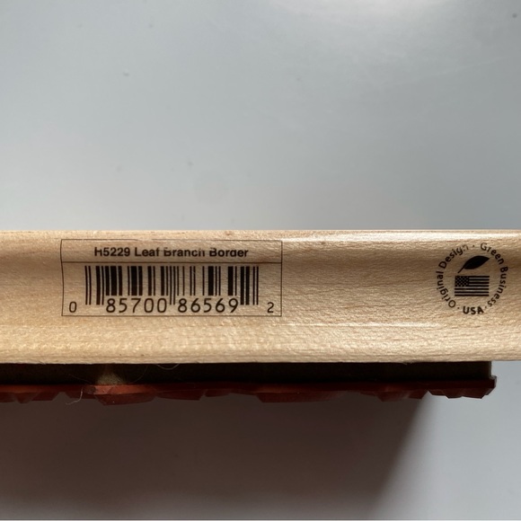 Leaf Branch Border Stamp by  « Hero Arts » - Picture 5 of 6